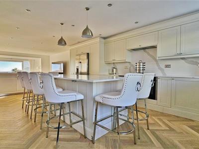 Kitchen/Diner/Lounge